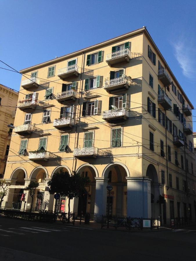 شقة La Mansarda Dei Poeti La Spezia Cinque Terre المظهر الخارجي الصورة
